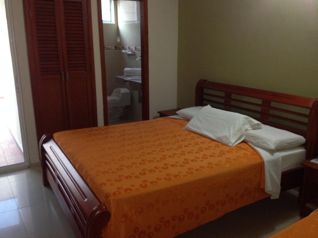 Hotel San Francisco De Asis Santa Marta  Bilik gambar